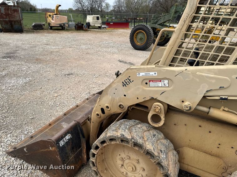 image for item DO0753 2005 Bobcat S150 skid steer loader