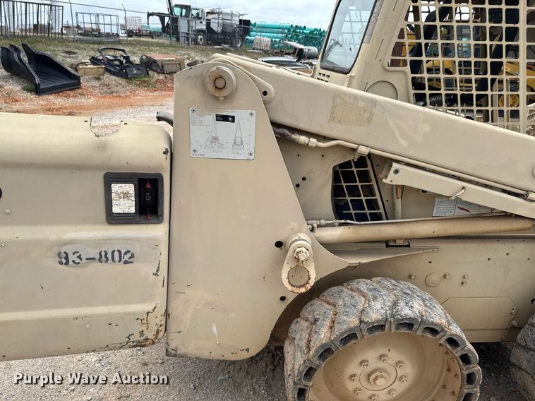 image for item DO0753 2005 Bobcat S150 skid steer loader