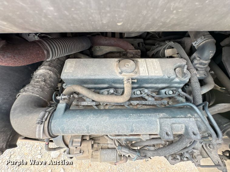 image for item DO0753 2005 Bobcat S150 skid steer loader