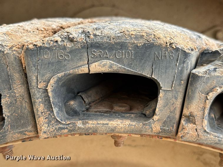 image for item DO0753 2005 Bobcat S150 skid steer loader