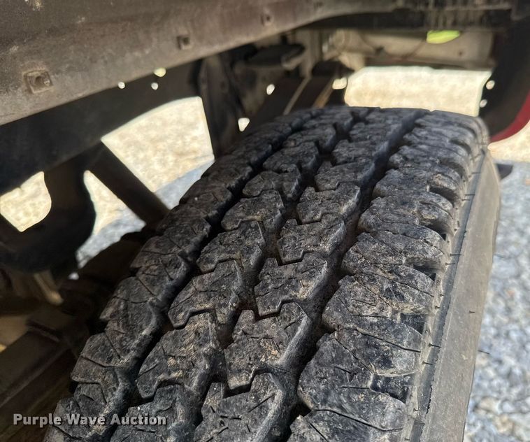 image for item DO0756 1985 Chevrolet D30 pickup truck