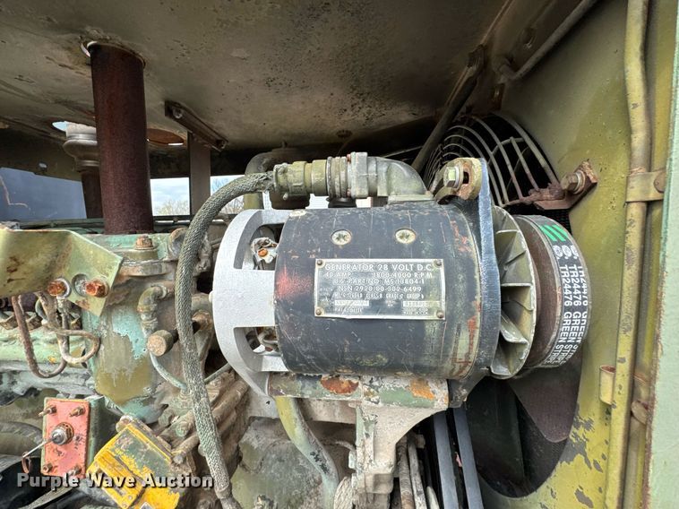 image for item DO0757 1962 Caterpillar 12E rigid frame motor grader