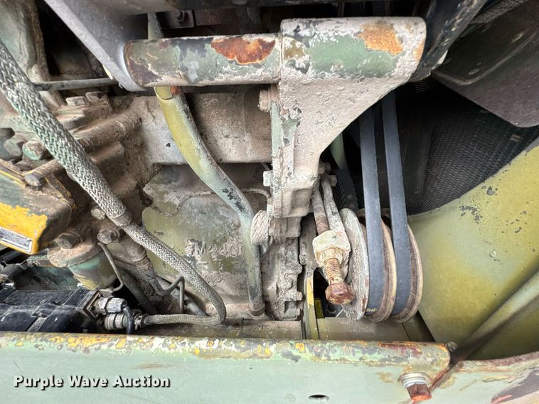 image for item DO0757 1962 Caterpillar 12E rigid frame motor grader