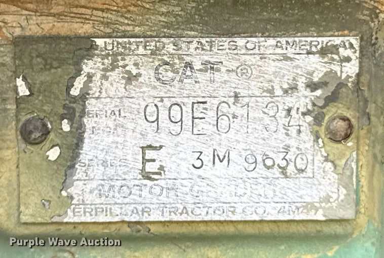 image for item DO0757 1962 Caterpillar 12E rigid frame motor grader