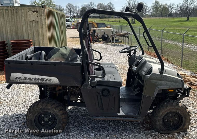 image for item DO0758 2009 Polaris Ranger XP 800 EFI utility vehicle