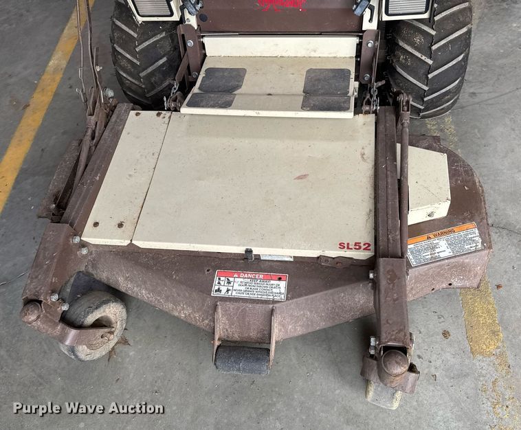 image for item DO0760 2002 Grasshopper 720K ZTR lawn mower