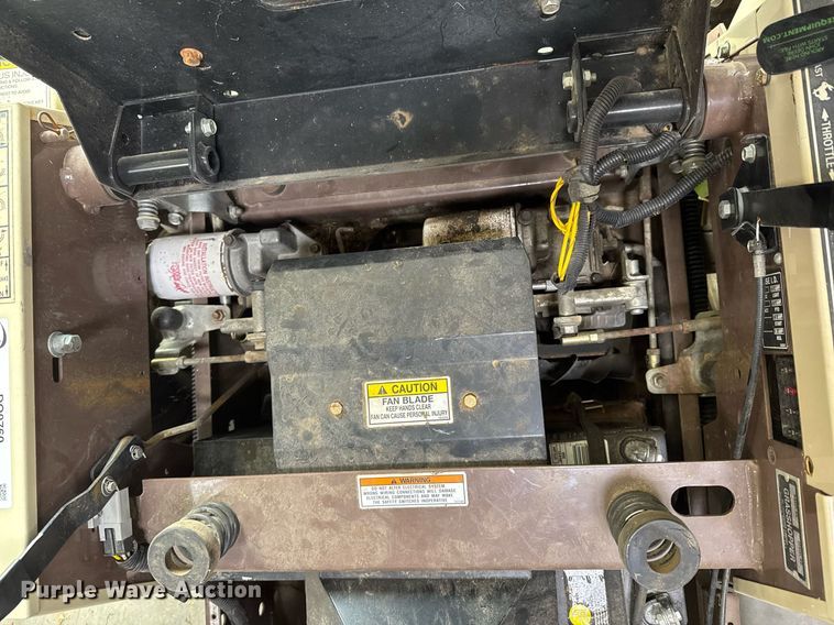 image for item DO0760 2002 Grasshopper 720K ZTR lawn mower