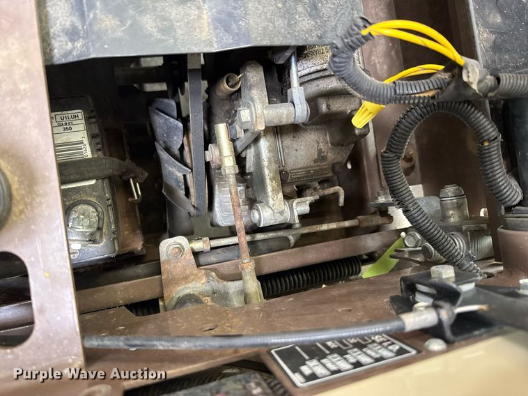 image for item DO0760 2002 Grasshopper 720K ZTR lawn mower