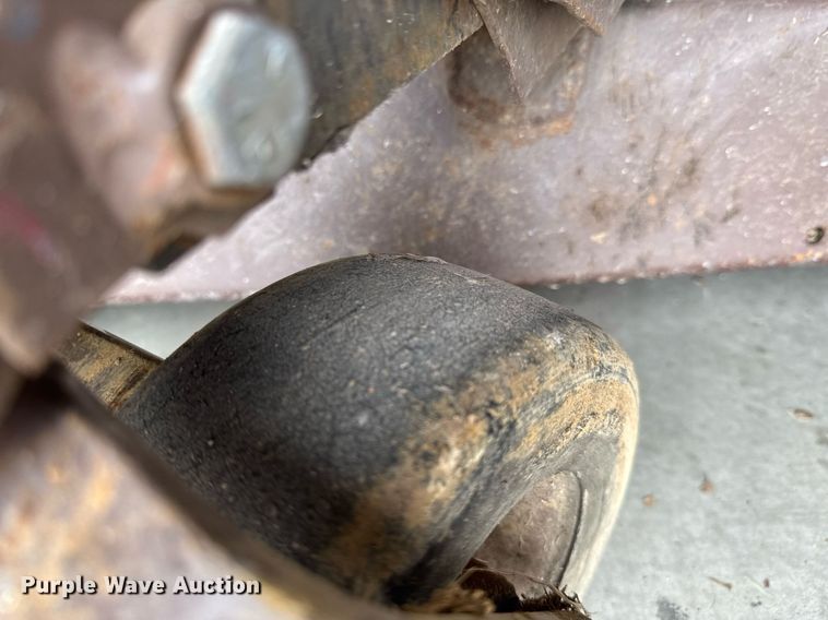 image for item DO0760 2002 Grasshopper 720K ZTR lawn mower