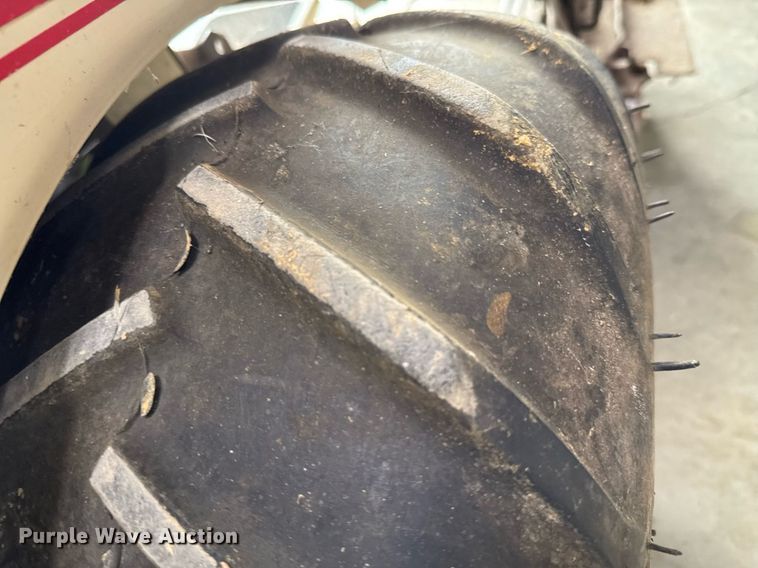 image for item DO0760 2002 Grasshopper 720K ZTR lawn mower