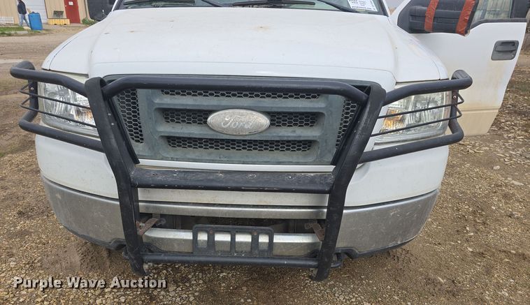 image for item DO7804 2006 Ford F150 SuperCrew pickup truck