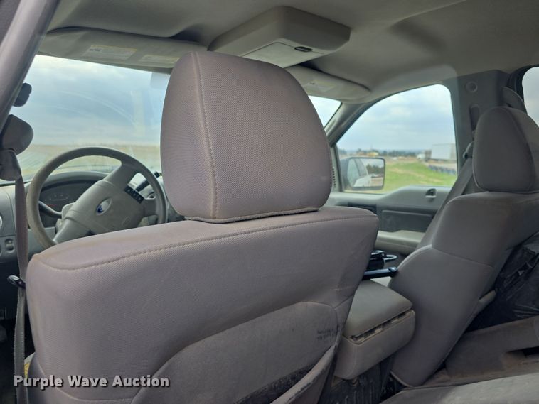 image for item DO7804 2006 Ford F150 SuperCrew pickup truck