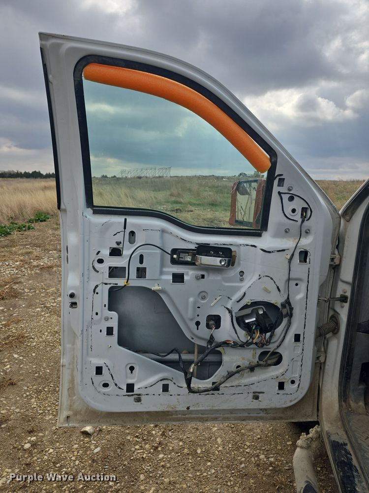 image for item DO7804 2006 Ford F150 SuperCrew pickup truck