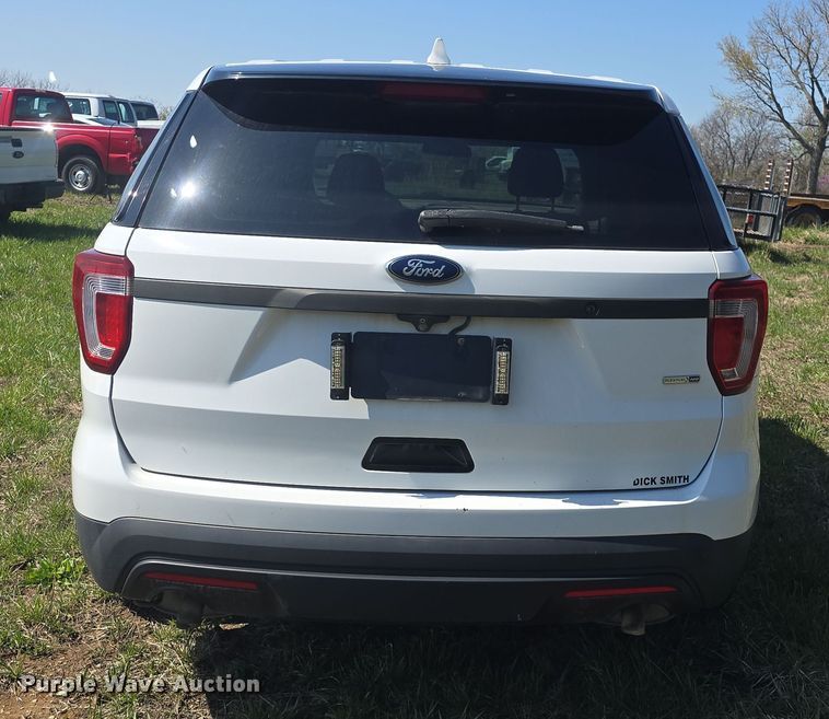 image for item DO7834 2016 Ford Explorer Police Interceptor SUV