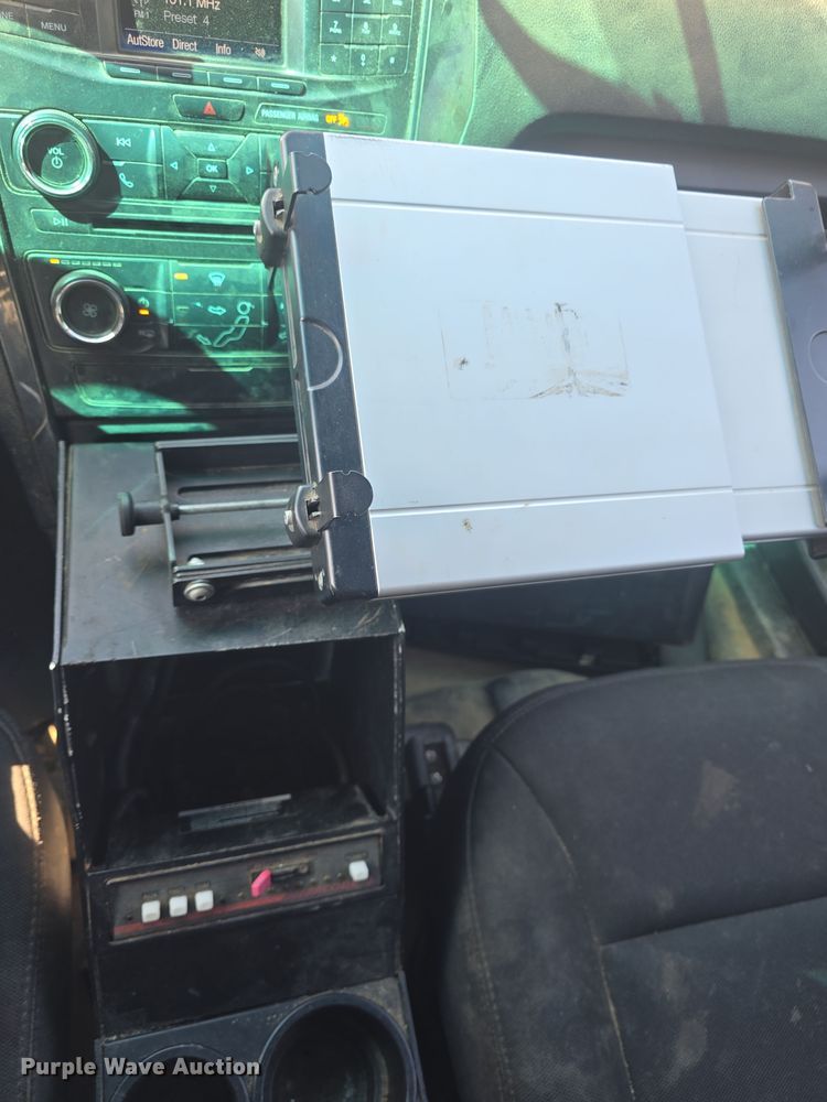 image for item DO7834 2016 Ford Explorer Police Interceptor SUV