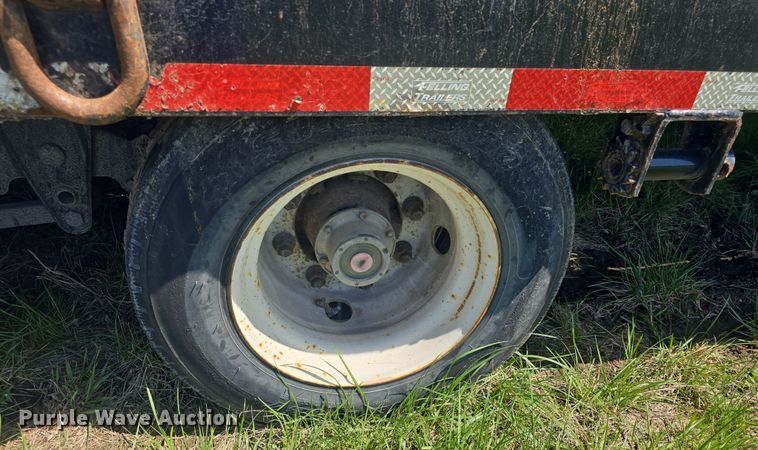 image for item DO7836 2013 Felling FT402LP equipment trailer