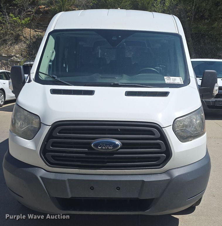 image for item DO7837 2017 Ford Transit 350 van