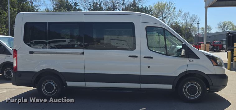 image for item DO7837 2017 Ford Transit 350 van