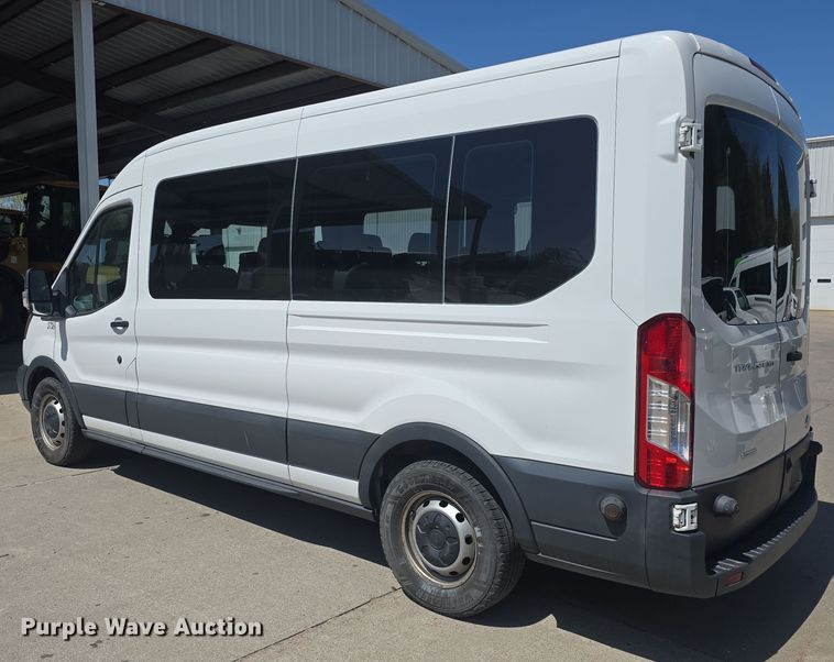image for item DO7837 2017 Ford Transit 350 van