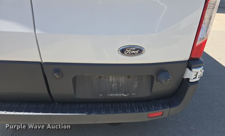 image for item DO7837 2017 Ford Transit 350 van