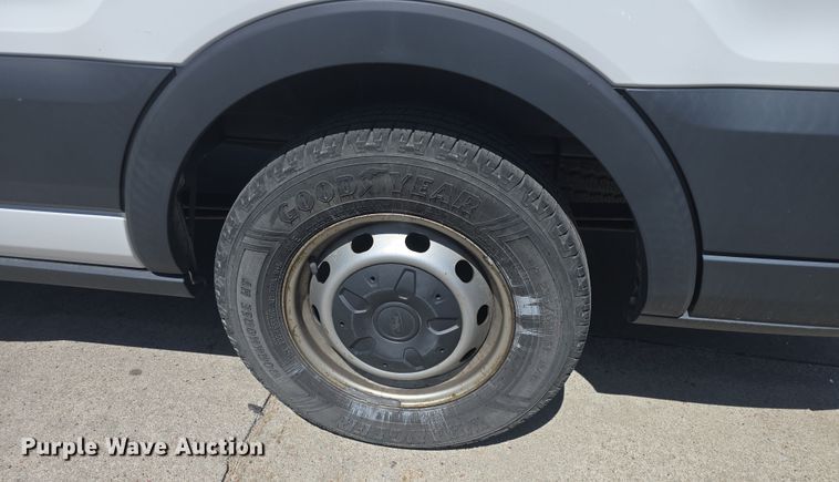 image for item DO7837 2017 Ford Transit 350 van