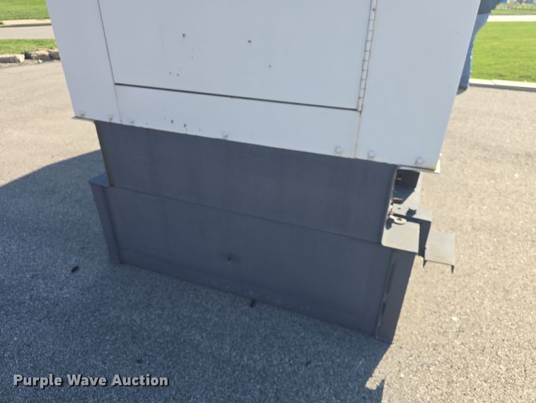 image for item DO7838 1997 Capital generator