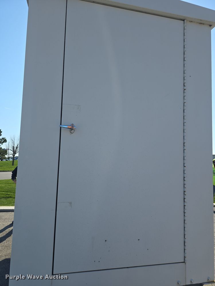 image for item DO7838 1997 Capital generator