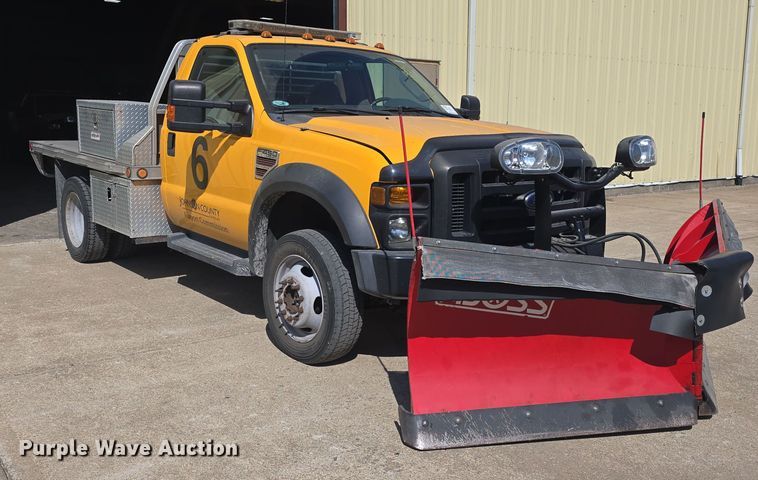 image for item DO7840 2010 Ford F450 Super Duty XL flatbed truck