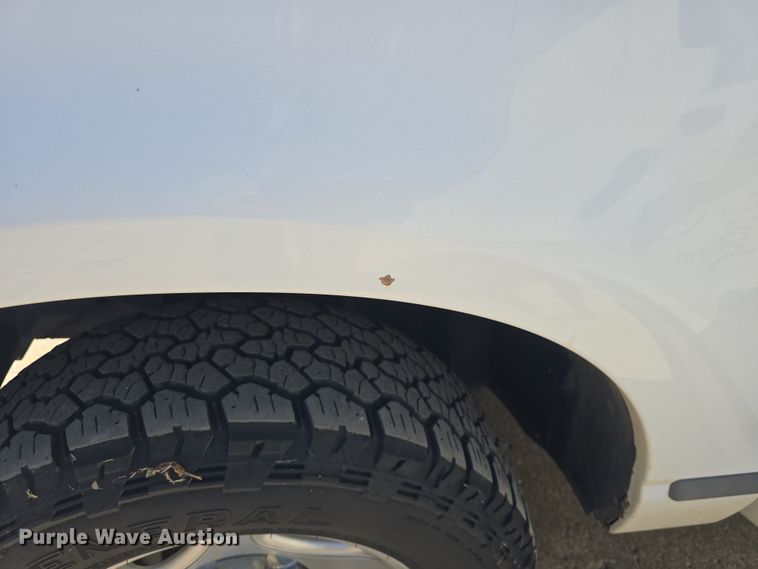 image for item DO7841 2006 Ford Explorer SUV