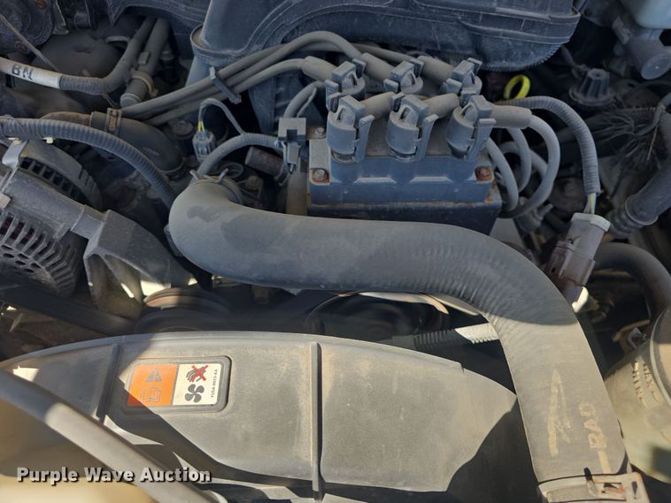 image for item DO7841 2006 Ford Explorer SUV