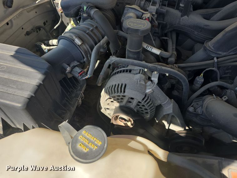 image for item DO7841 2006 Ford Explorer SUV