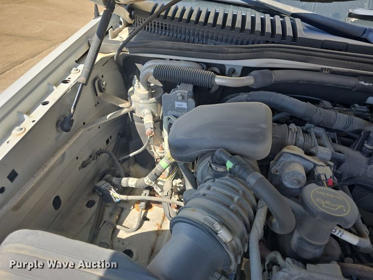 image for item DO7841 2006 Ford Explorer SUV