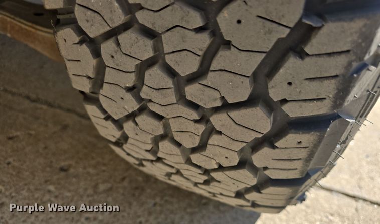 image for item DO7841 2006 Ford Explorer SUV