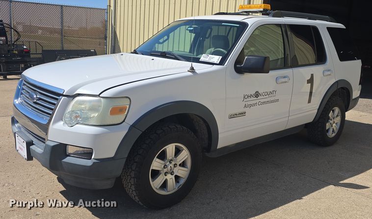 image for item DO7842 2007 Ford Explorer XLT SUV