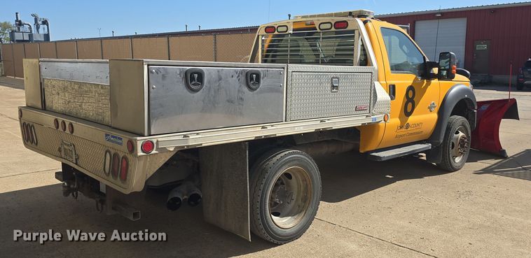 image for item DO7856 2012 Ford F450 Super Duty XL flatbed truck