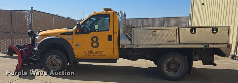 image for item DO7856 2012 Ford F450 Super Duty XL flatbed truck