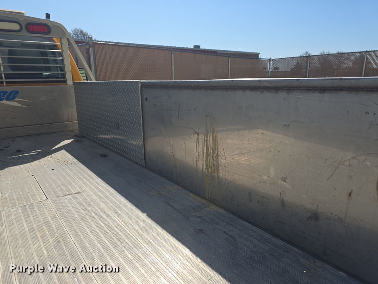 image for item DO7856 2012 Ford F450 Super Duty XL flatbed truck