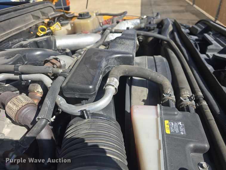 image for item DO7856 2012 Ford F450 Super Duty XL flatbed truck