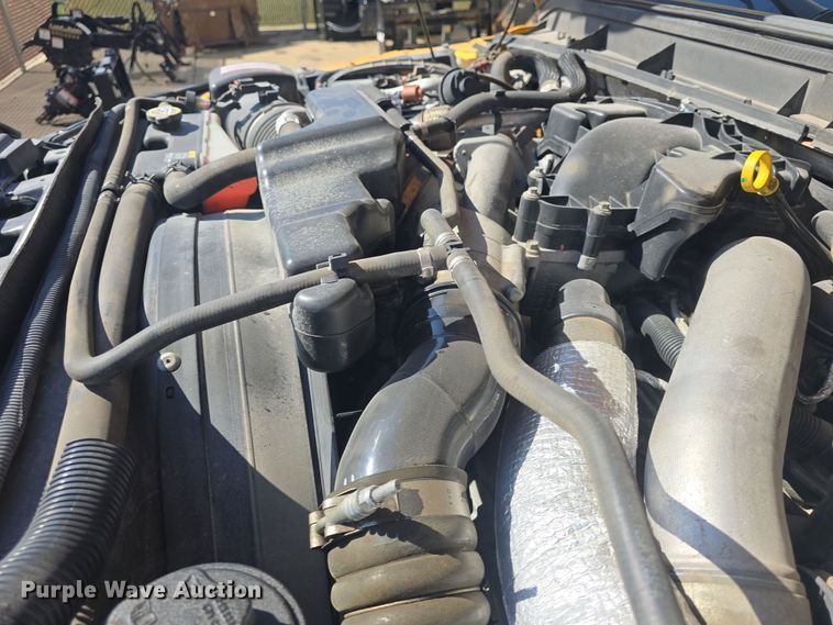 image for item DO7856 2012 Ford F450 Super Duty XL flatbed truck