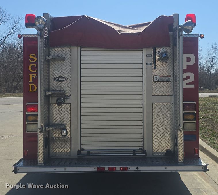 image for item DO7860 2000 E-One fire truck