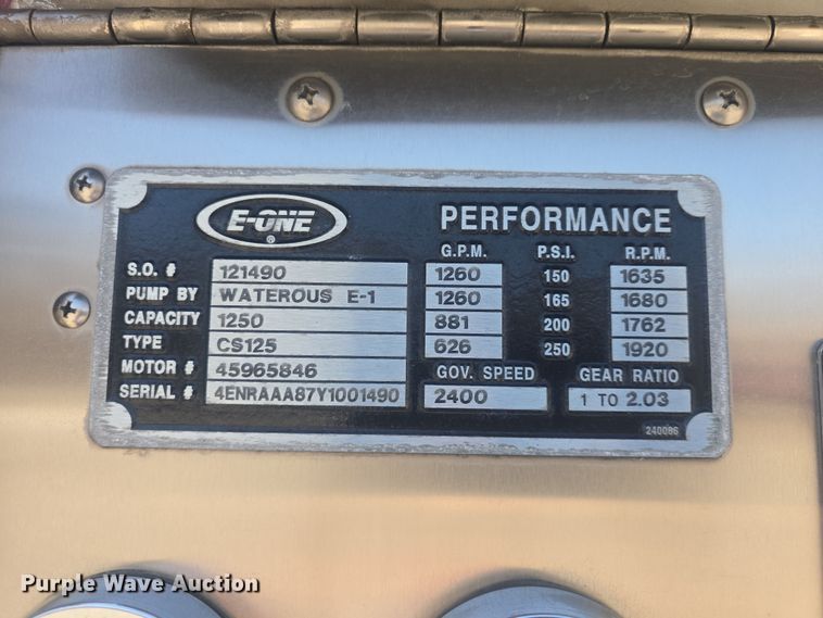 image for item DO7860 2000 E-One fire truck