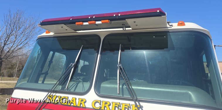 image for item DO7860 2000 E-One fire truck