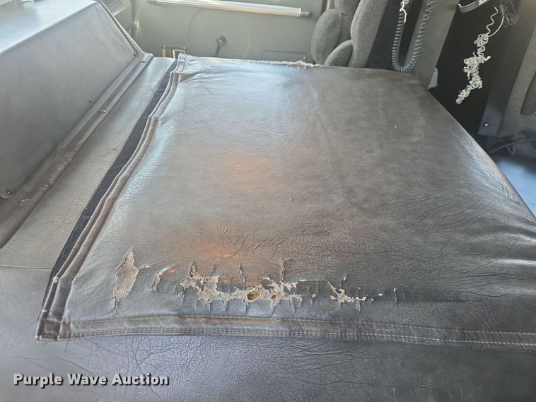 image for item DO7860 2000 E-One fire truck