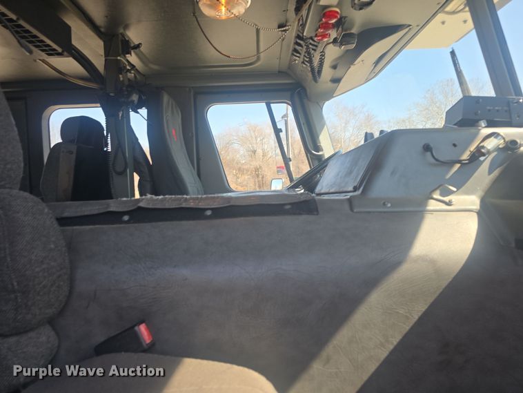 image for item DO7860 2000 E-One fire truck