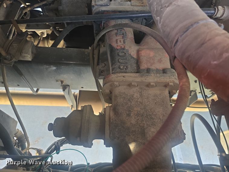 image for item DO7860 2000 E-One fire truck