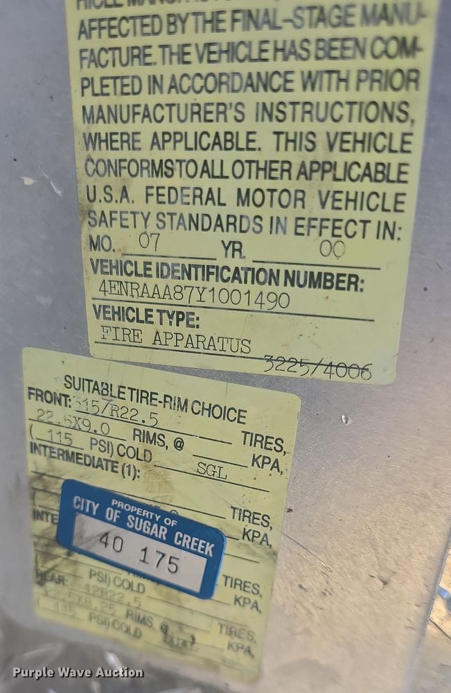 image for item DO7860 2000 E-One fire truck