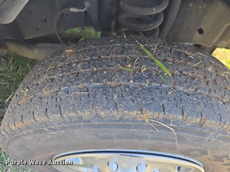 image for item DO7867 2013 Ford E350 van