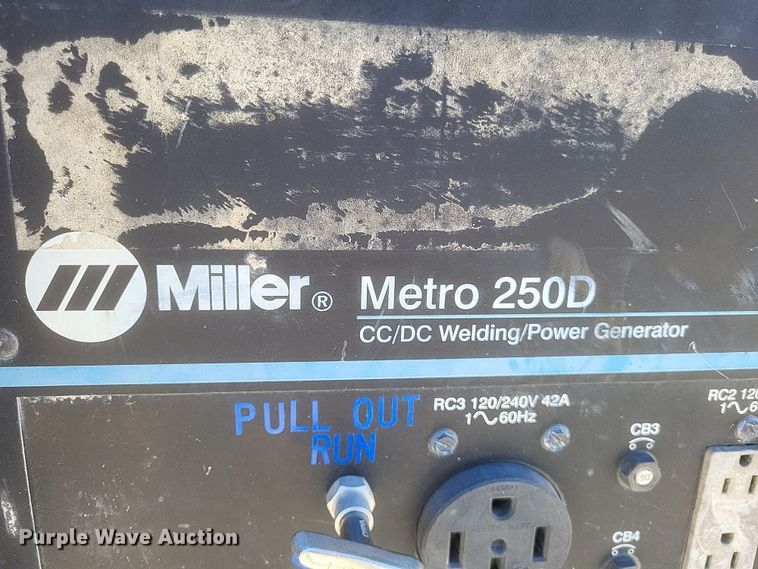 image for item DS5208 Miller Metro 250D welder/generator