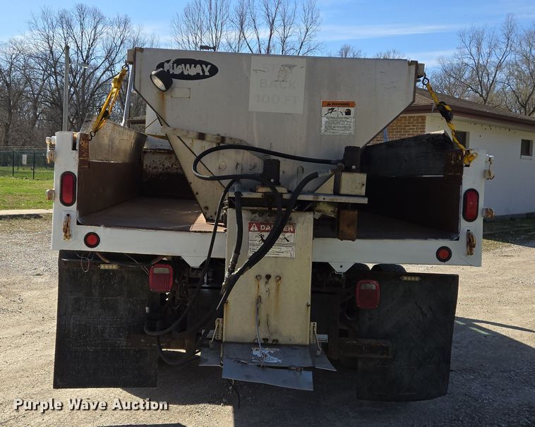 image for item DS5330 2008 Ford F550 Super Duty XL dump truck