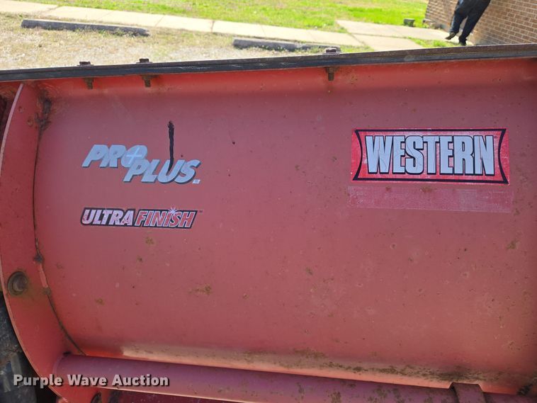 image for item DS5330 2008 Ford F550 Super Duty XL dump truck